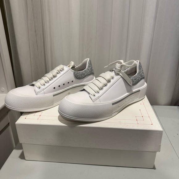 Alexander McQueen Shoes Alexander Mcqueen Glitter Trim Plimsoll